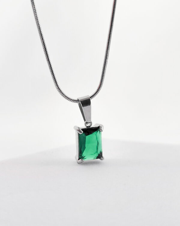Colar Luxo Zircônia Retangular Verde Cravejada