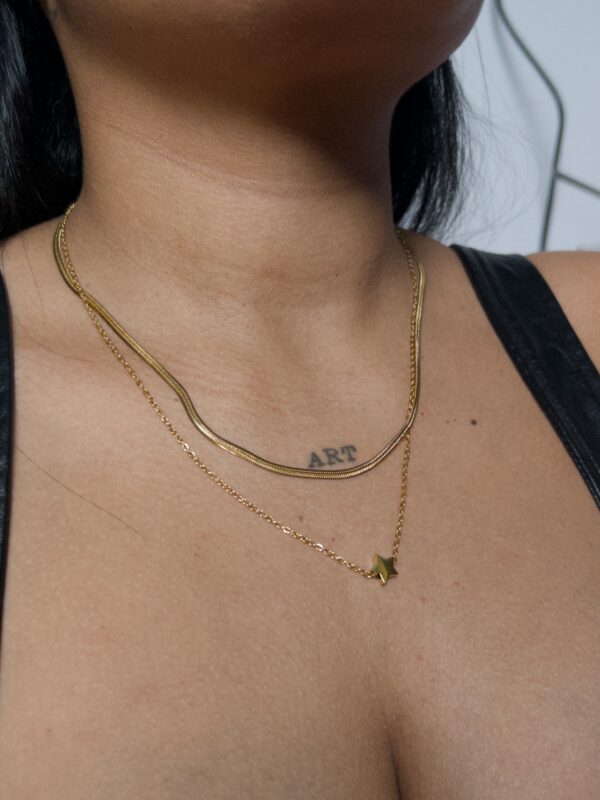 Colar Estrela 3D em aço inoxidável banhado a ouro 18k - Imagem 2