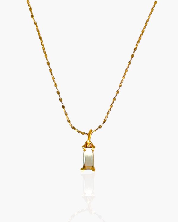 Colar Delicado Brilho Dourado + Pingente Retangular Zircônia Mini em Aço Inoxidável